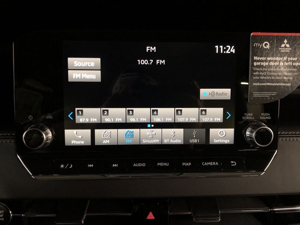 Used 2022 Red Diamond Mitsubishi SE image 19