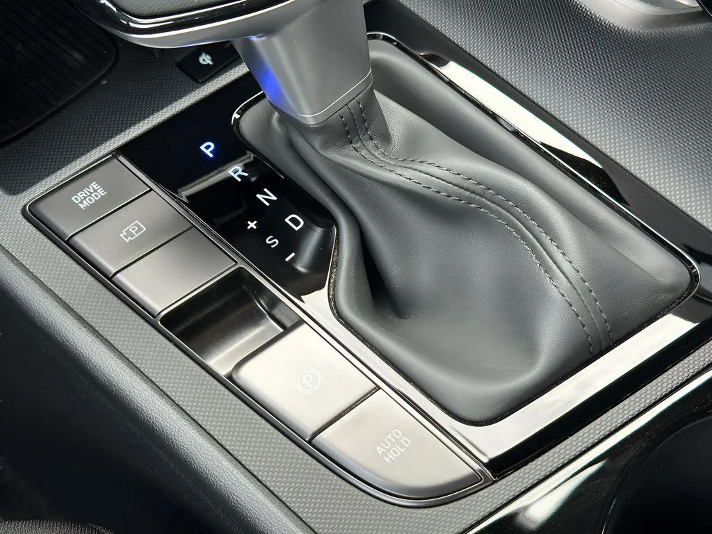 2025 Hyundai Elantra Blue - Photo 14