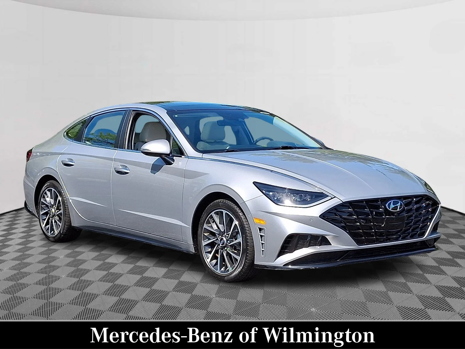 2023 Hyundai Sonata Limited's photo
