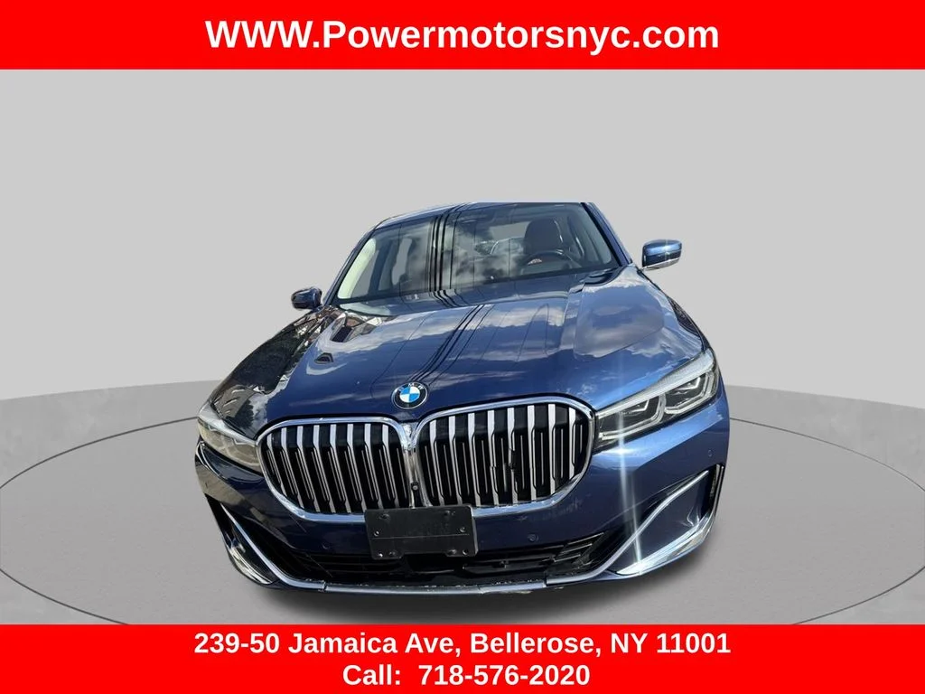 Used 2022 Blue BMW 750i xDrive image 2