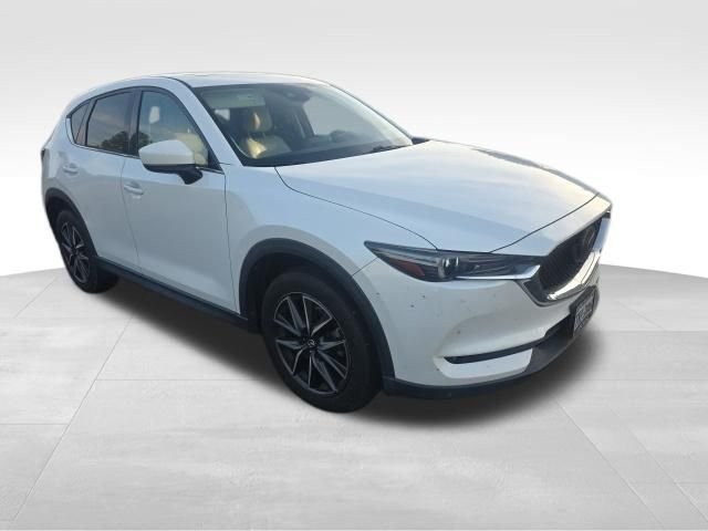 Used 2017 Snowflake White Pearl Mica Mazda Grand Touring image 11
