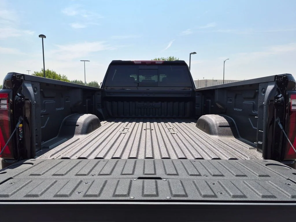 2026 GMC Sierra 3500HD Denali Ultimate - Photo 6