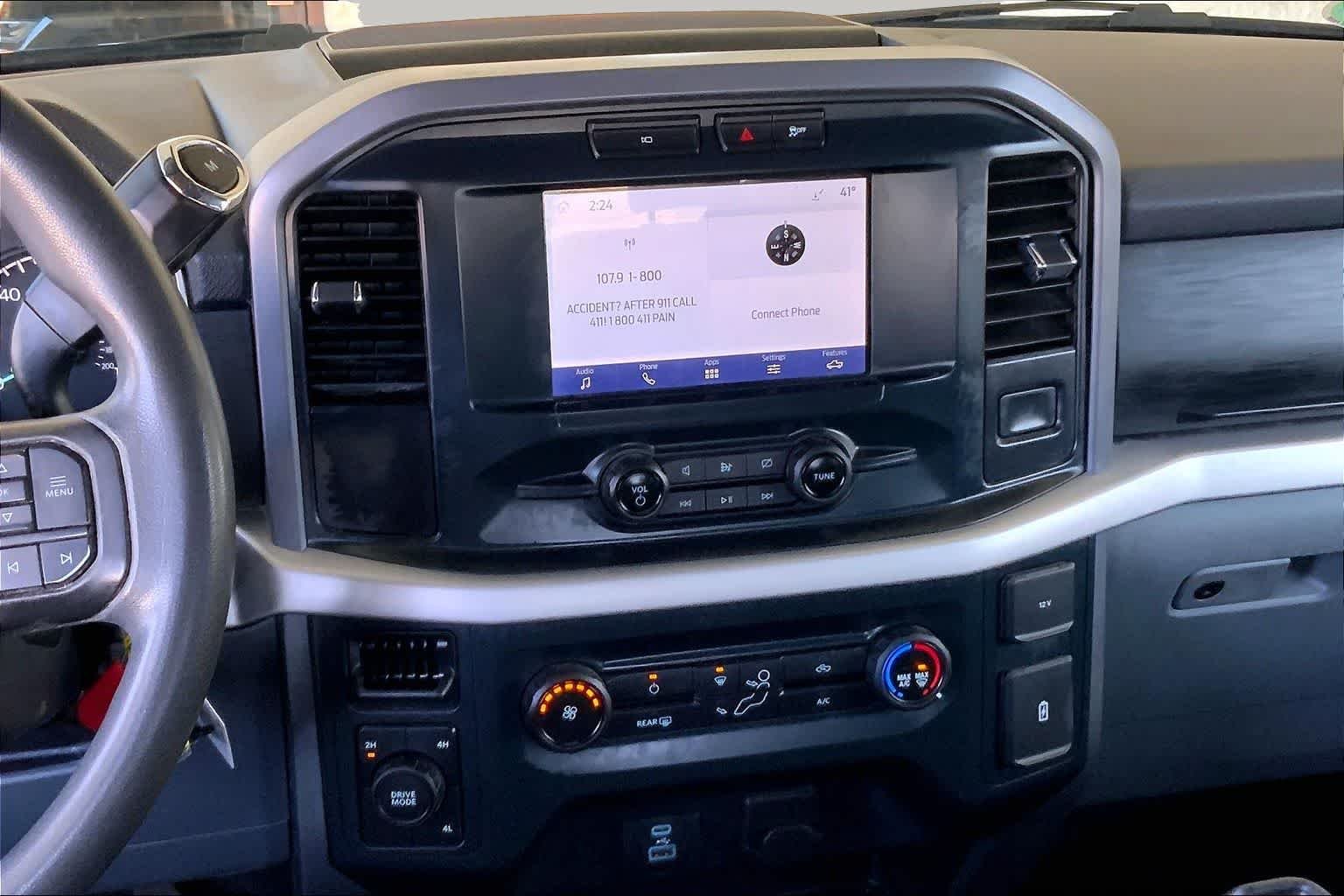 Used 2022 Agate Black Metallic Ford XLT image 9