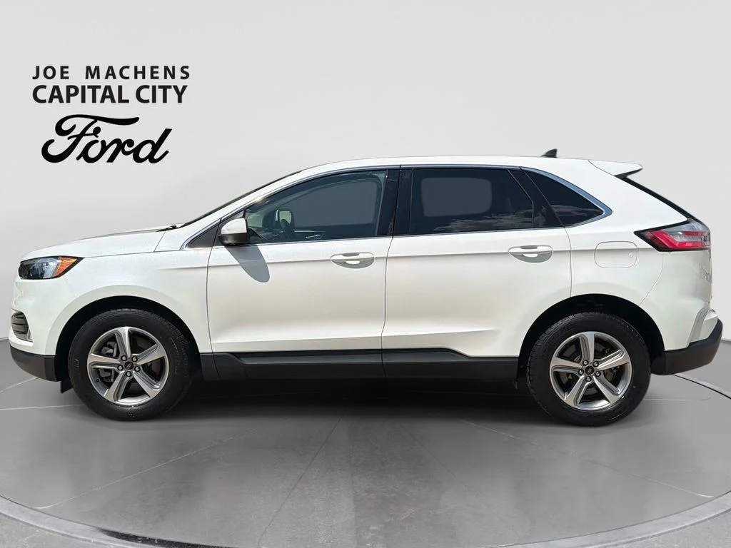Used 2024 White Metallic Ford SEL image 8