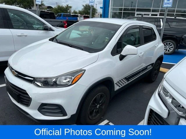 Used 2017 White Chevrolet LS image 2