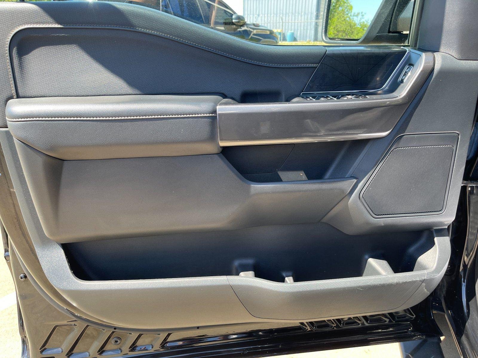 Used 2023 Agate Black Ford XLT image 13