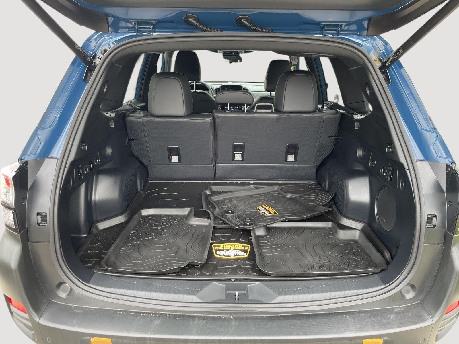 Used 2026 Geyser Blue Subaru Wilderness image 8