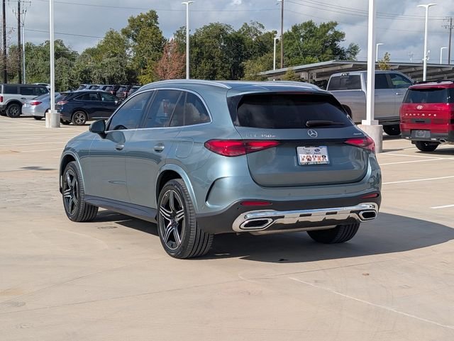 Used 2025 Green Mercedes-Benz GLC 350e image 4