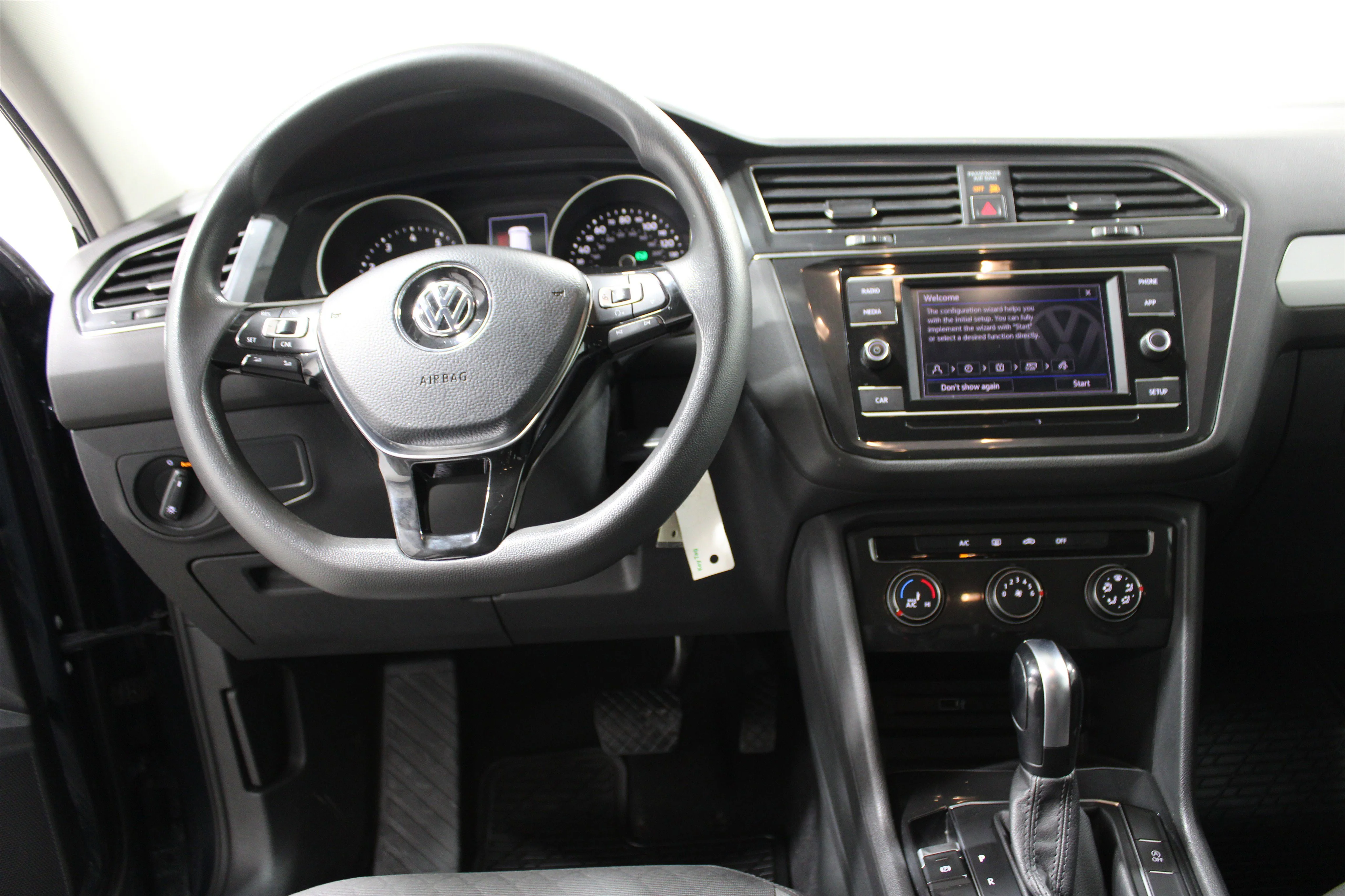 Used 2018 Volkswagen Tiguan S with VIN 3VV0B7AXXJM112934 for sale in Wichita, KS