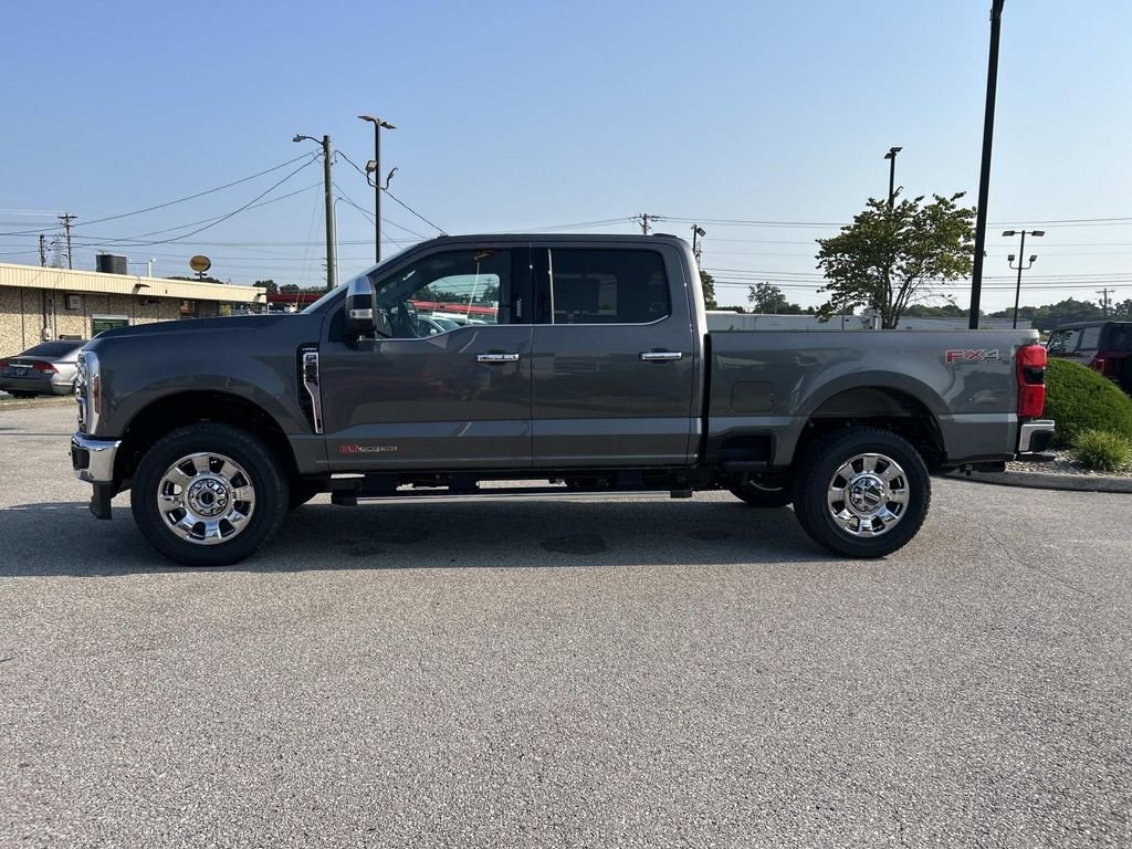 New 2026 Carbonized Gray Metallic Ford F-250® Lariat® image 7