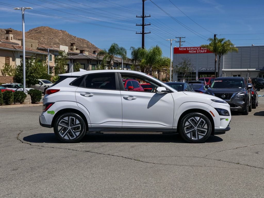 Used 2023 Hyundai Kona EV SE with VIN KM8K23AG3PU173431 for sale in Moreno Valley, CA