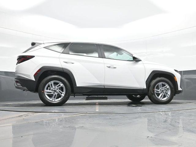 New 2026 White Hyundai SE AWD image 25