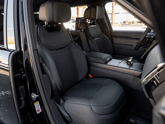 New 2026 Narvik Black Land Rover SV Black Edition image 32