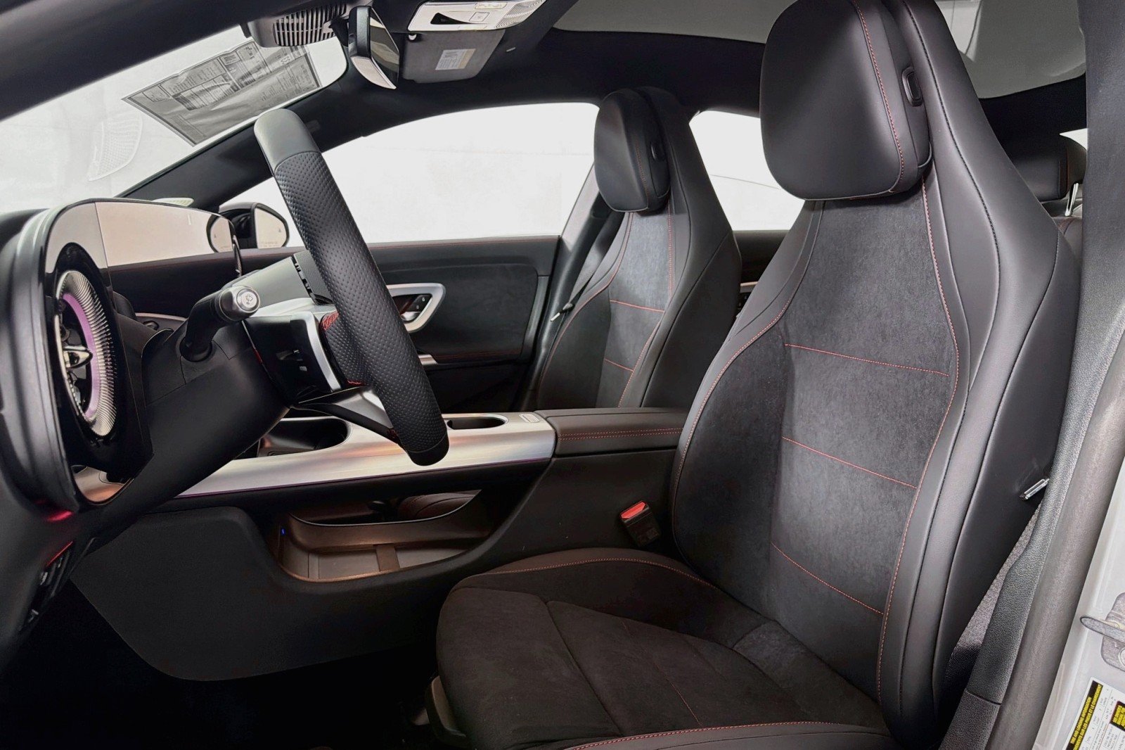 New 2027 MANUFAKTUR Alpine Grey Mercedes-Benz CLA 220 Hybrid image 18