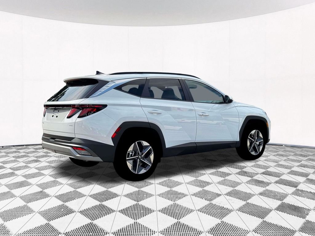 New 2026 White Hyundai SEL image 13