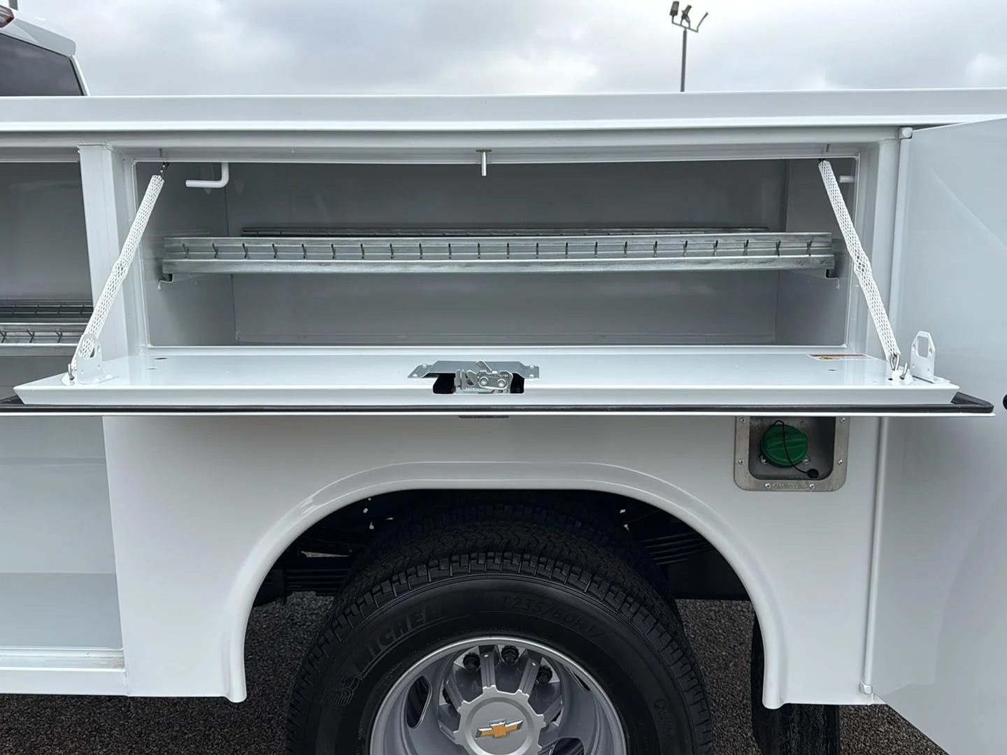 New 2026 Summit White Chevrolet Work Truck image 7