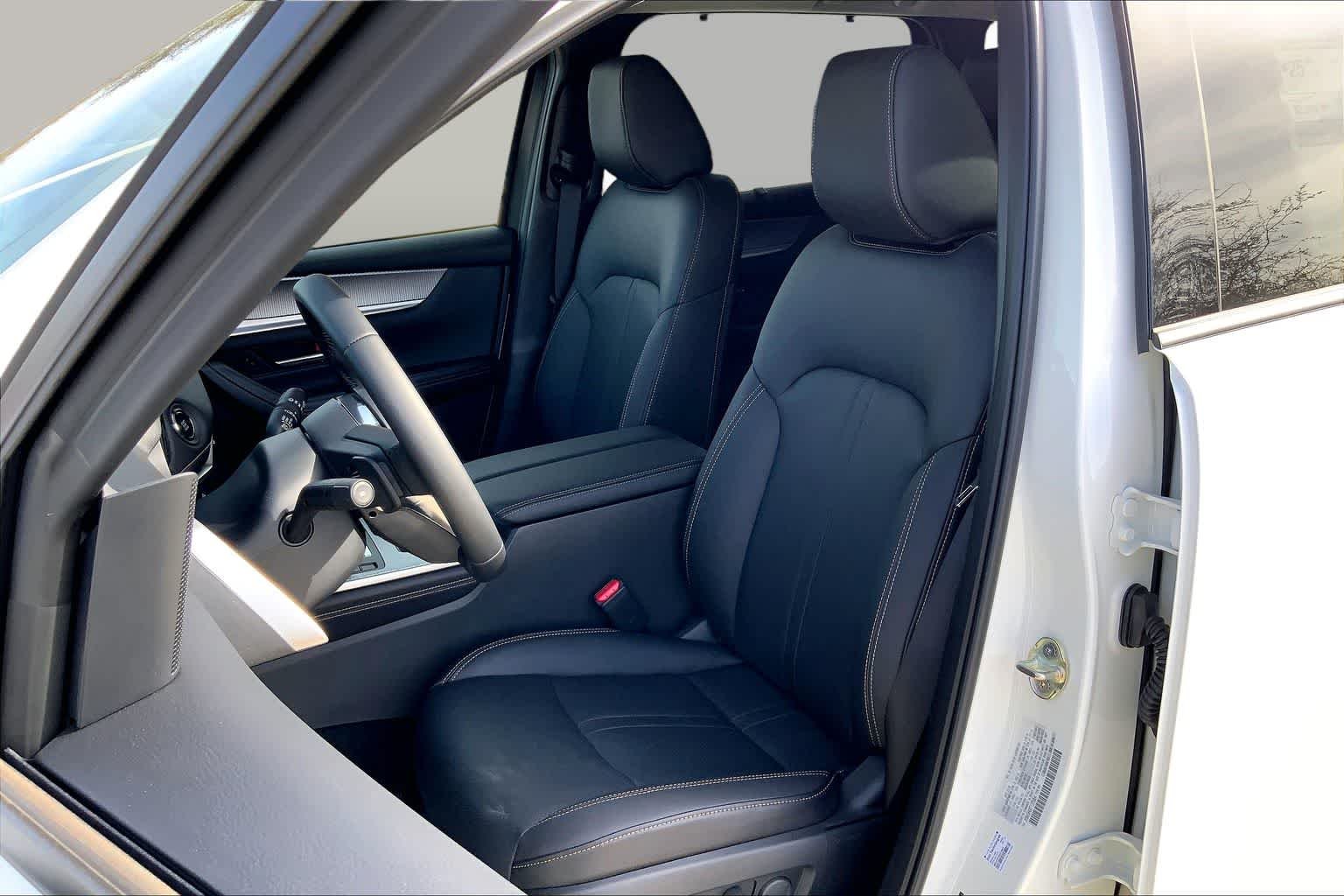 New 2026 Rhodium White Premium Mazda 3.3 Turbo Preferred AWD image 9