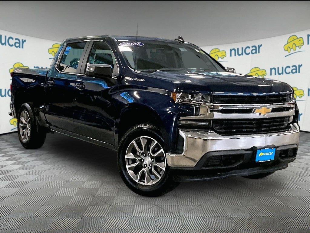 Used 2022 Blue Chevrolet LT image 1