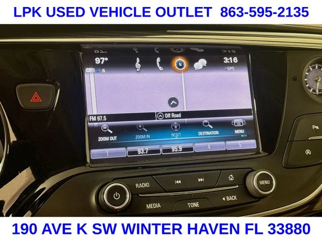 Used 2019 Red Buick Essence image 13