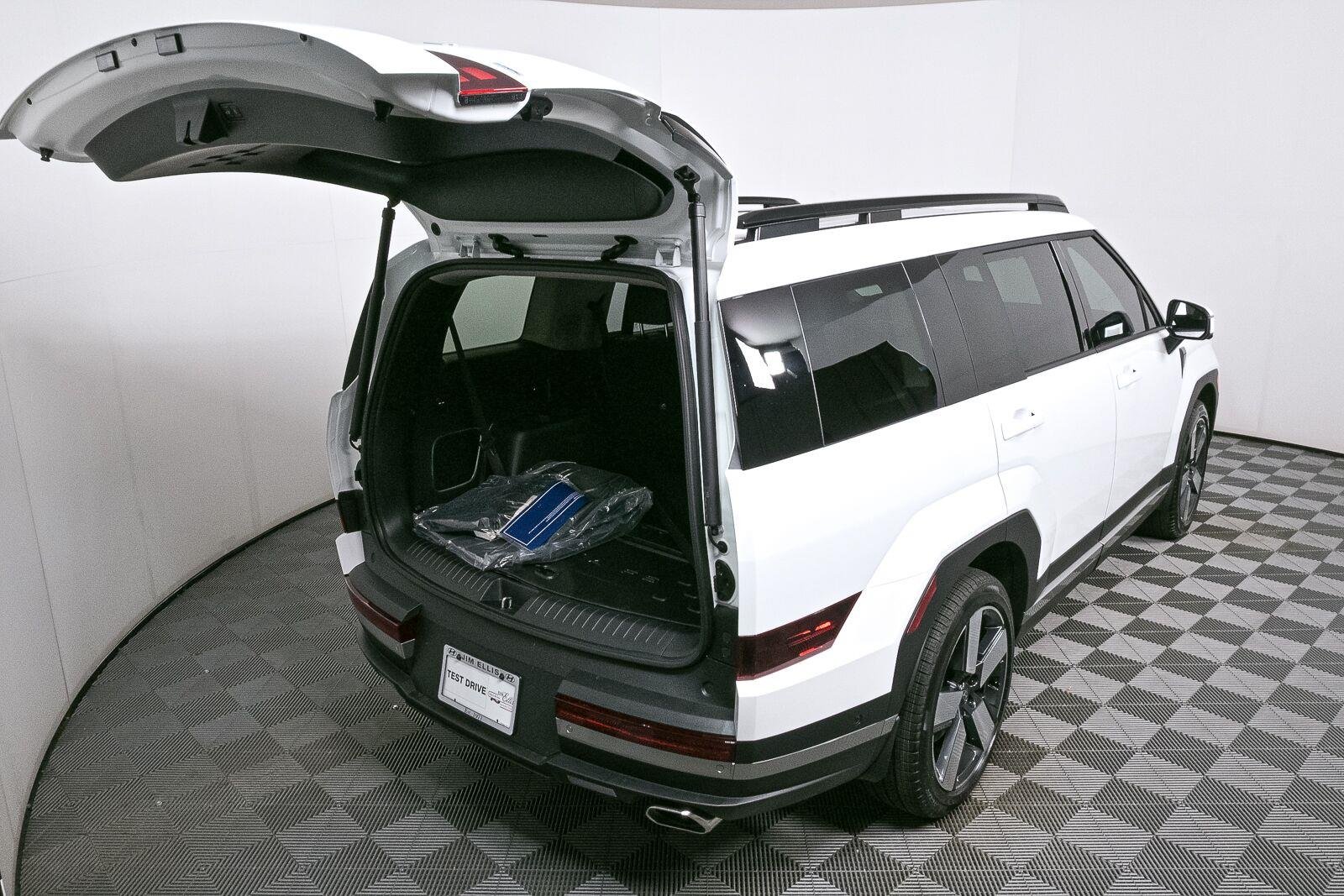 New 2026 Serenity White Hyundai Limited AWD image 27