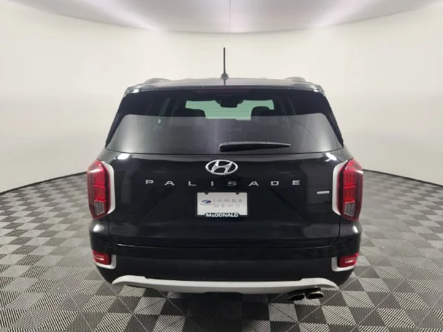 Used 2020 Black Hyundai SEL image 4