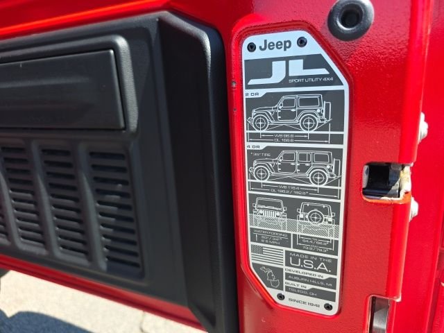 Used 2024 Red Jeep Rubicon 4xe image 34