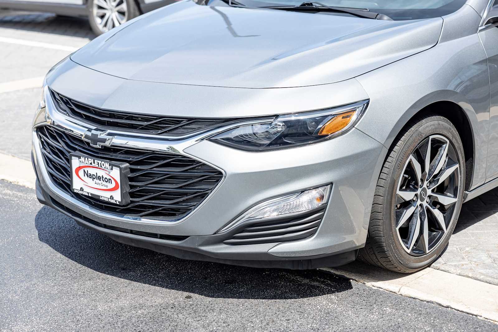 Used 2023 Sterling Gray Metallic Chevrolet RS image 33