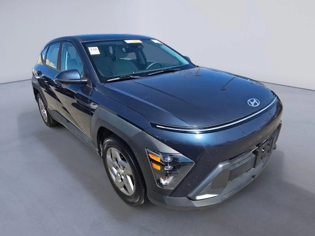 Used 2024 Denim Blue Pearl Hyundai SE image 7