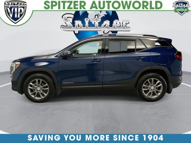 Used 2023 Blue GMC SLT image 7