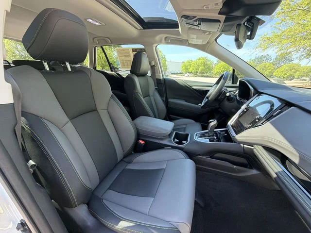Used 2023 White Subaru Onyx Edition XT image 27