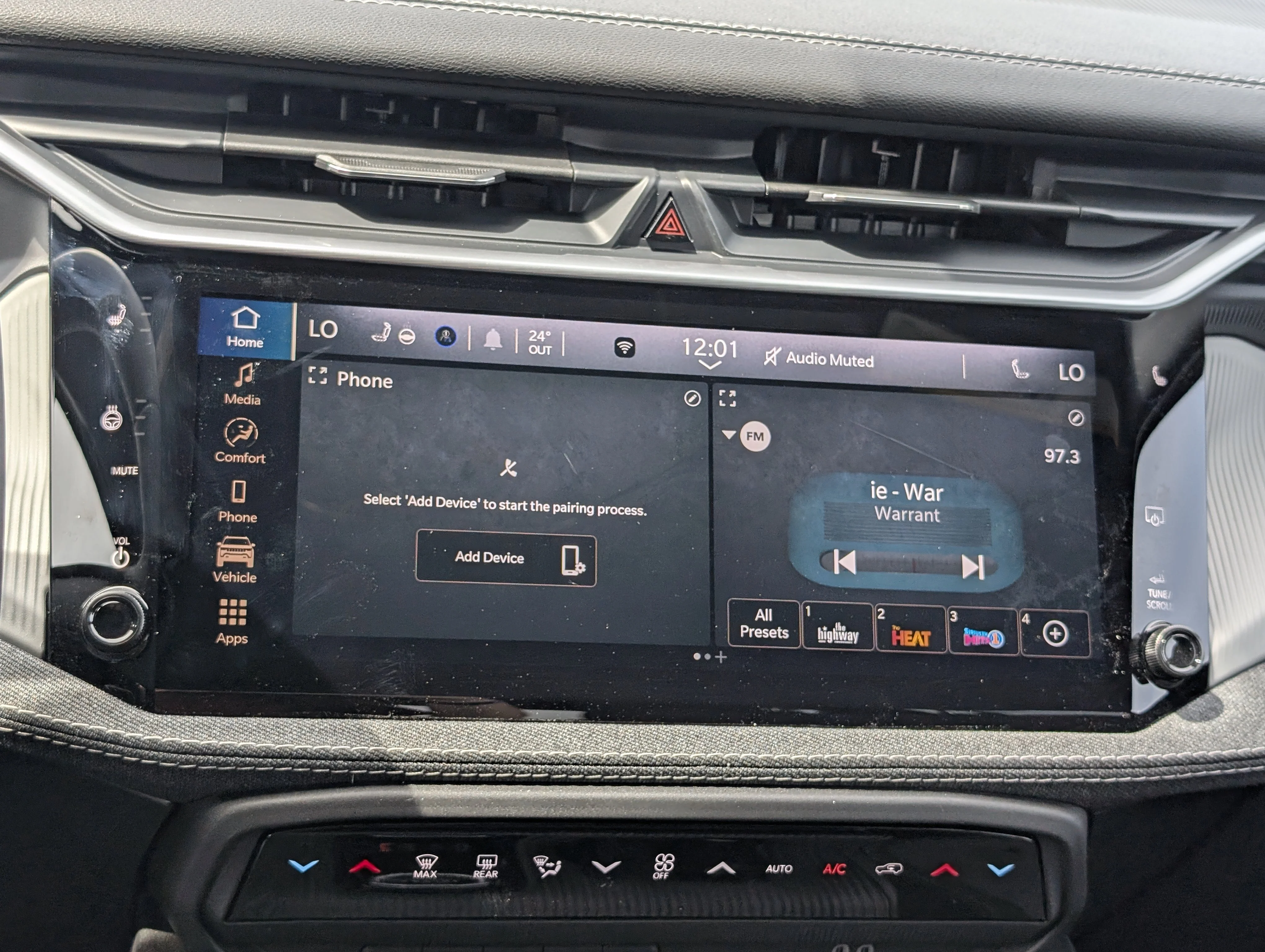 New 2026 Sting-Grey Jeep Laredo image 29