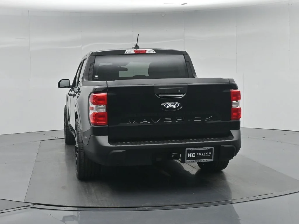 New 2026 Shadow Black Ford XLT image 52