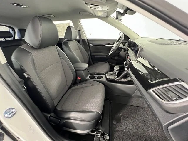 New 2026 White Kia S image 37