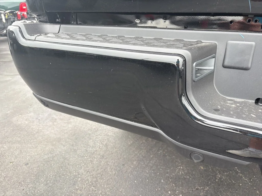 New 2026 Diamond Black Crystal Pearl-Coat Exterior Paint RAM LARAMIE image 12