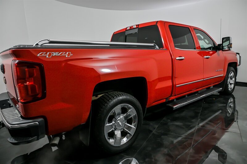 2017 Chevrolet Silverado 1500 LTZ - Photo 10