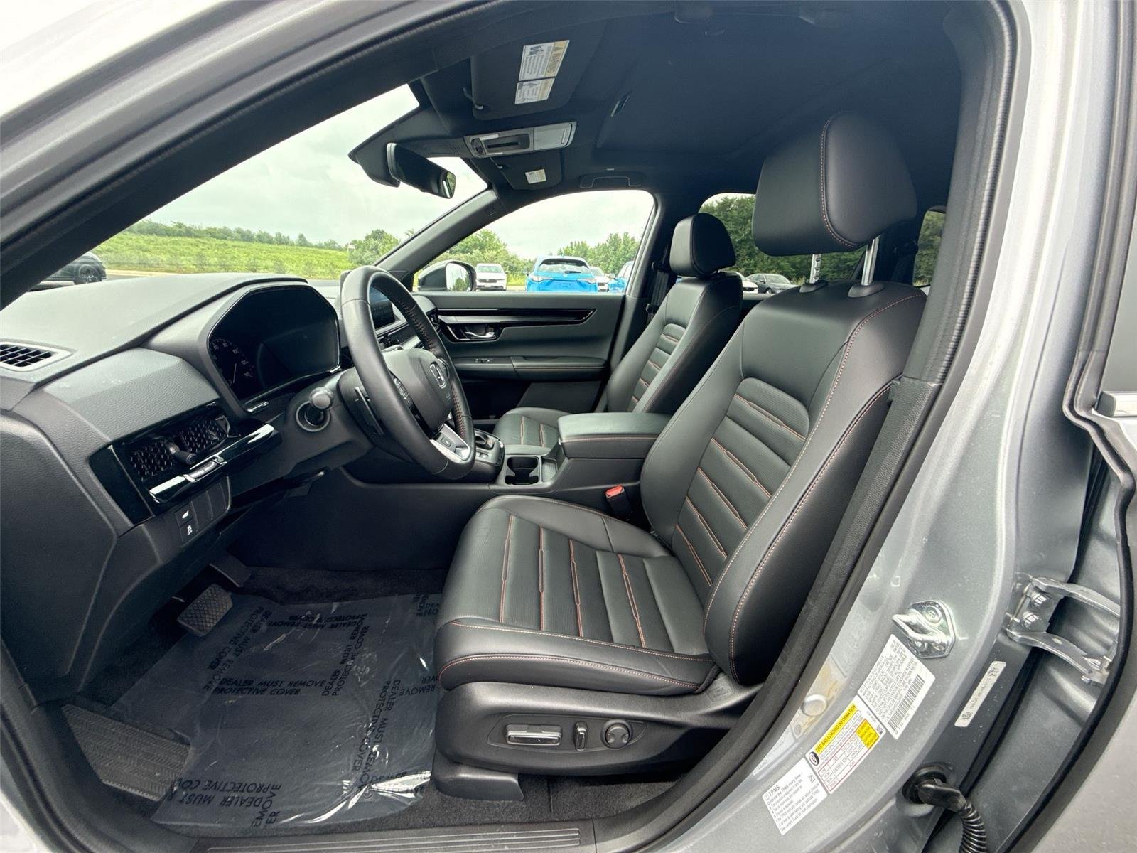 Used 2025 Solar Silver Metallic Honda Sport Touring image 14
