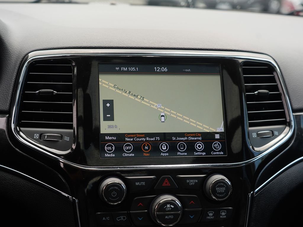 Used 2021 Gray Jeep Trailhawk image 22