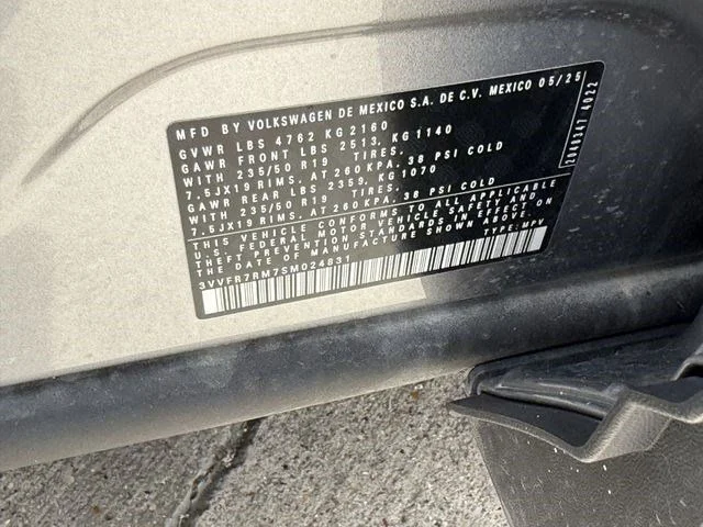 Certified Used 2025 Silver Volkswagen 2.0T SE image 27