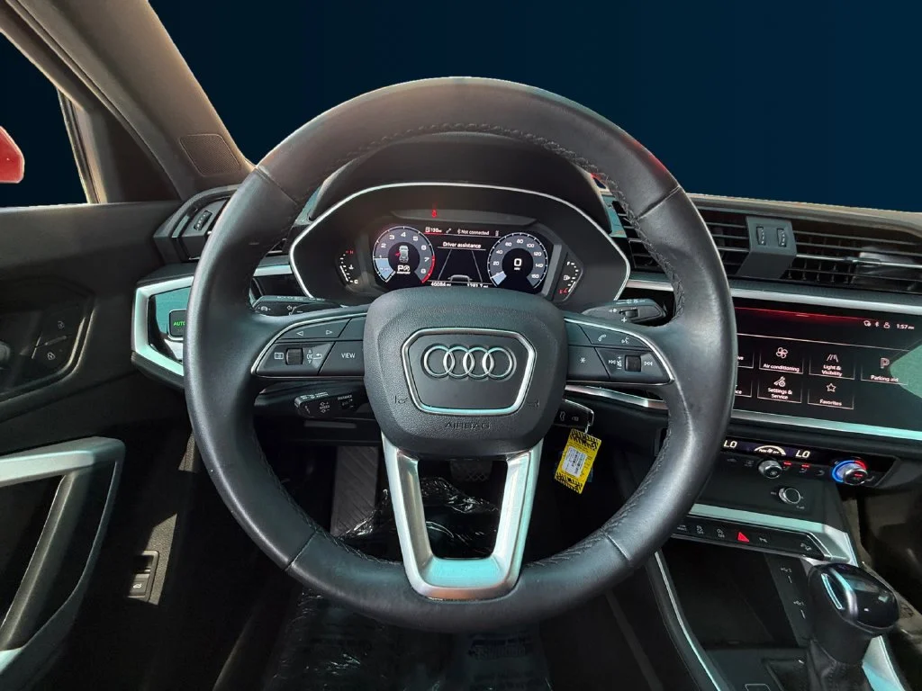 Used 2025  Audi Premium image 13