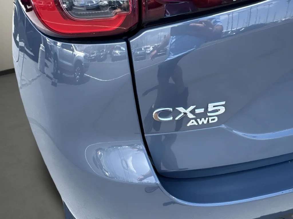 Used 2024 Gray Mazda 2.5 S Carbon Edition image 33
