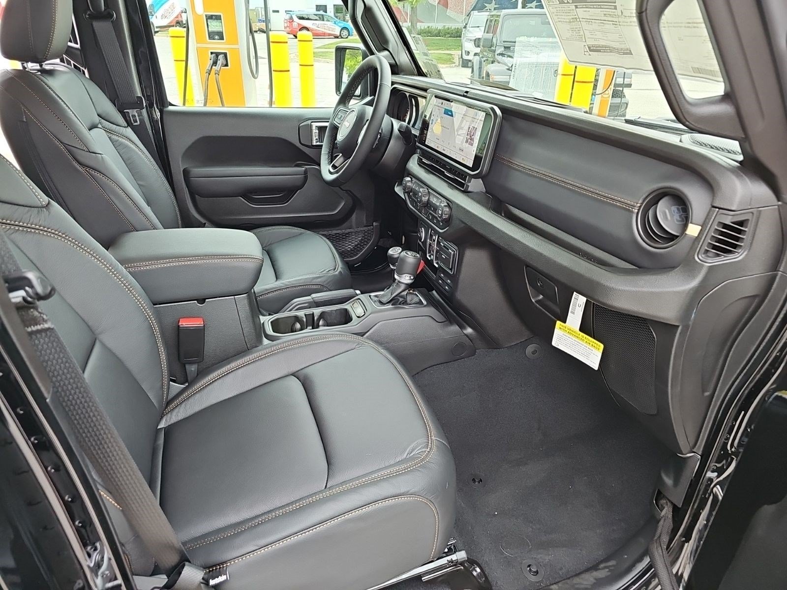 New 2026 Black Clearcoat Jeep 85th Anniversary Edition image 16
