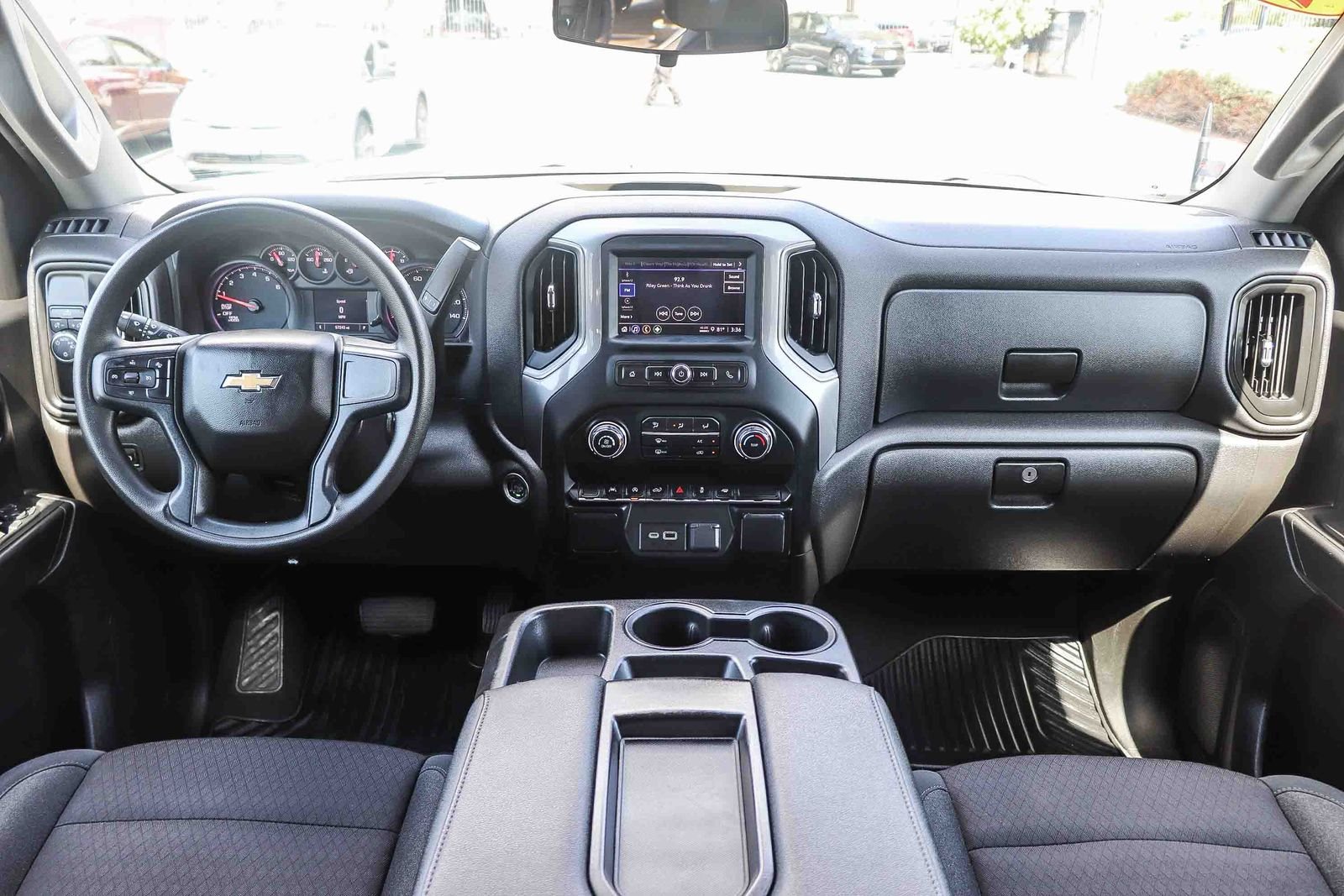 Used 2022 Summit White Chevrolet Custom image 15