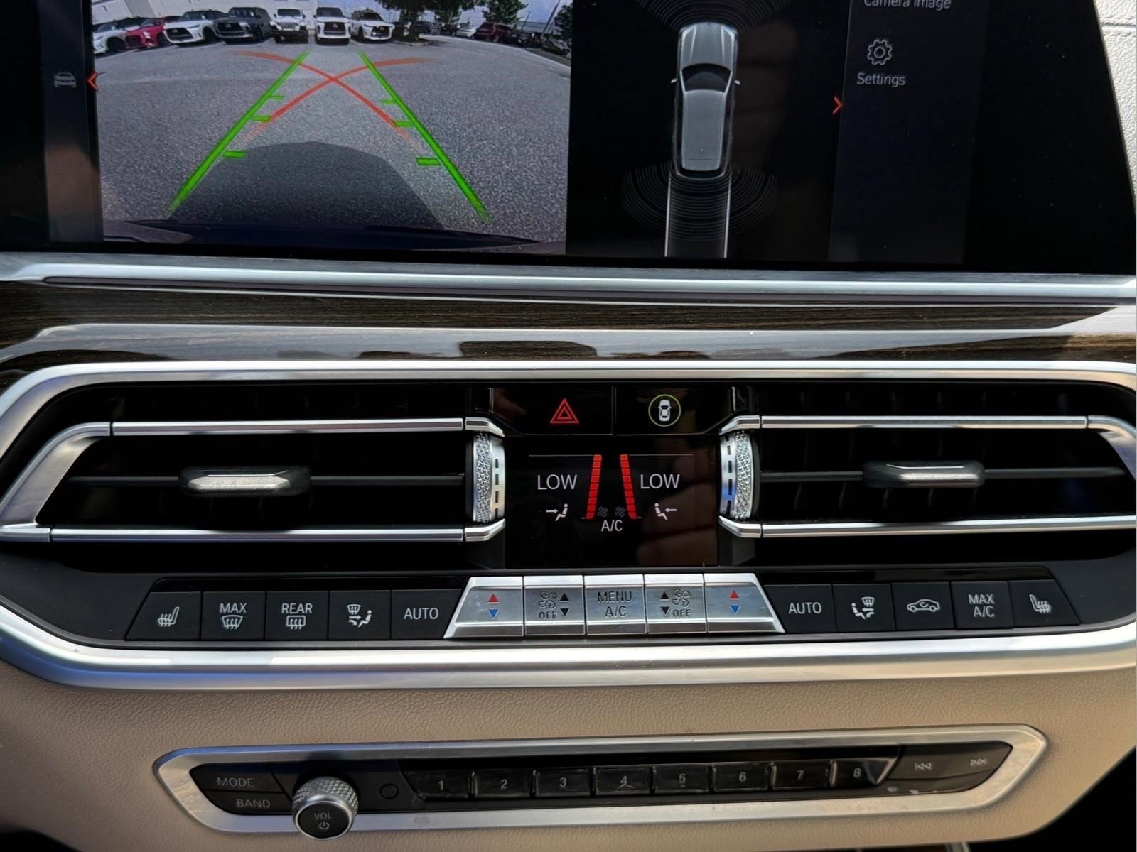 Used 2020 Arctic Gray Metallic BMW sDrive40i image 23