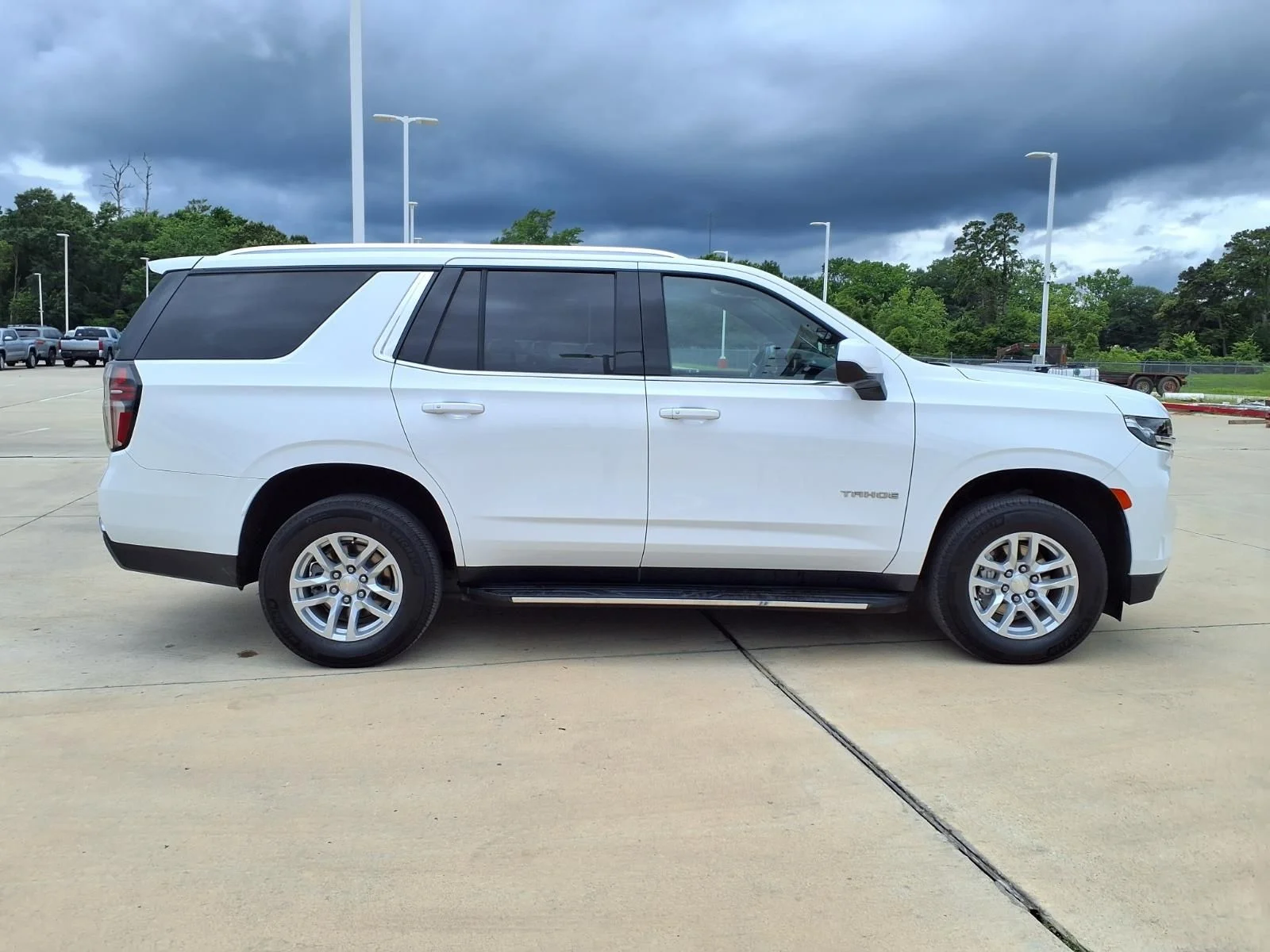 Used 2023 White Chevrolet LS image 5