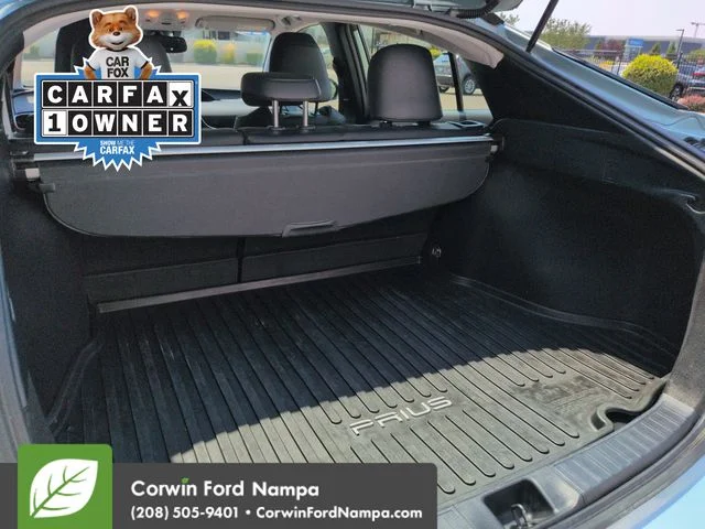 Used 2022 Beige Toyota XLE AWD-e image 30