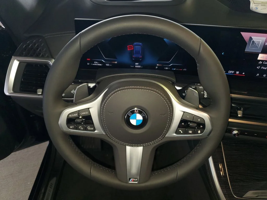 Used 2026 Blue BMW sDrive40i image 18