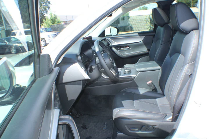Used 2024 White Mazda 3.3 Turbo Premium image 13
