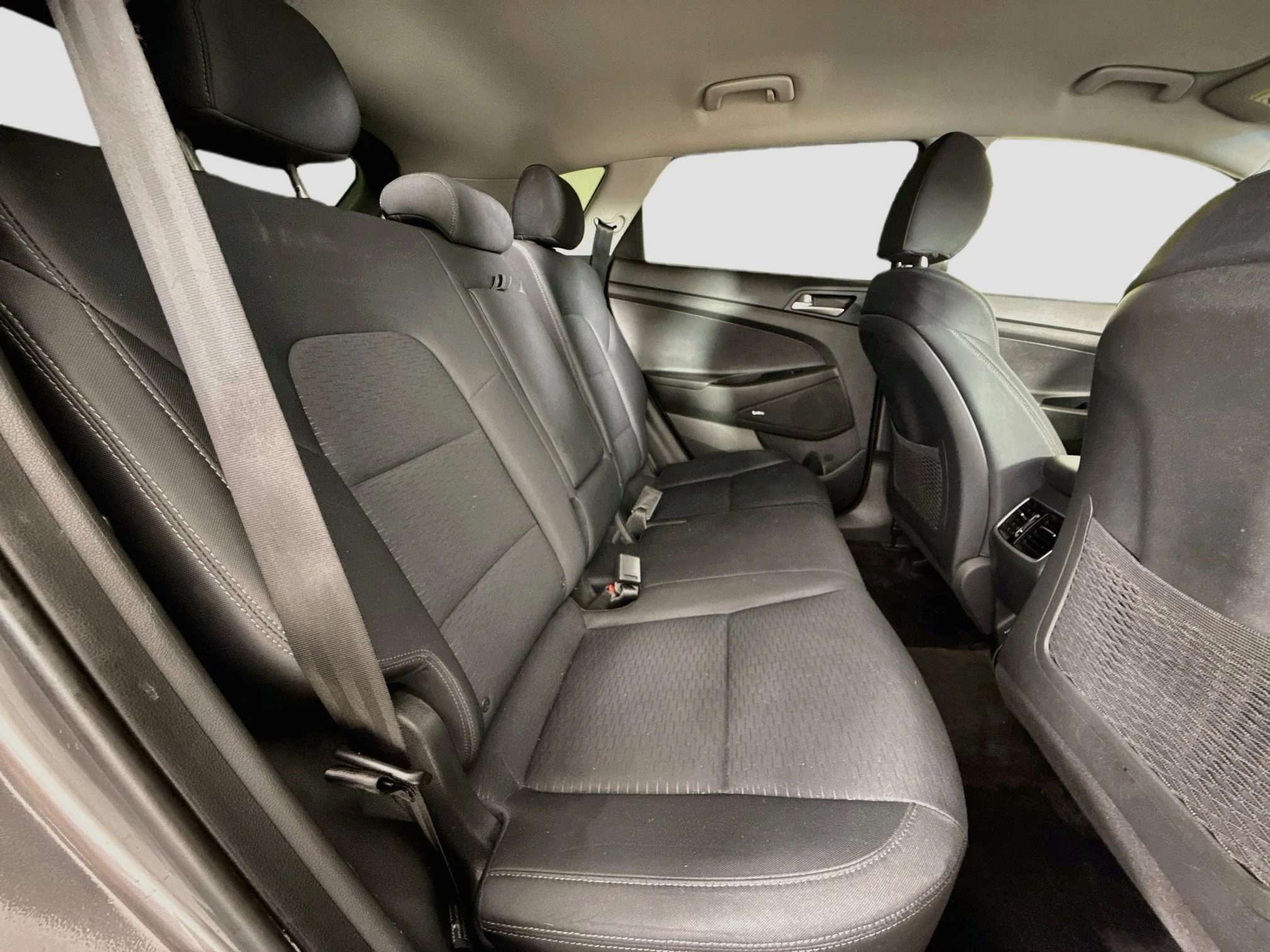 Used 2020  Hyundai Sport image 29