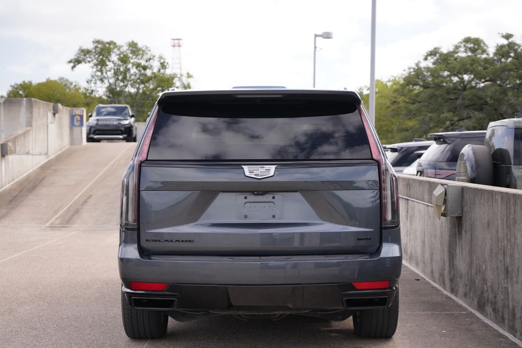 Used 2021 Gray Cadillac Sport image 7
