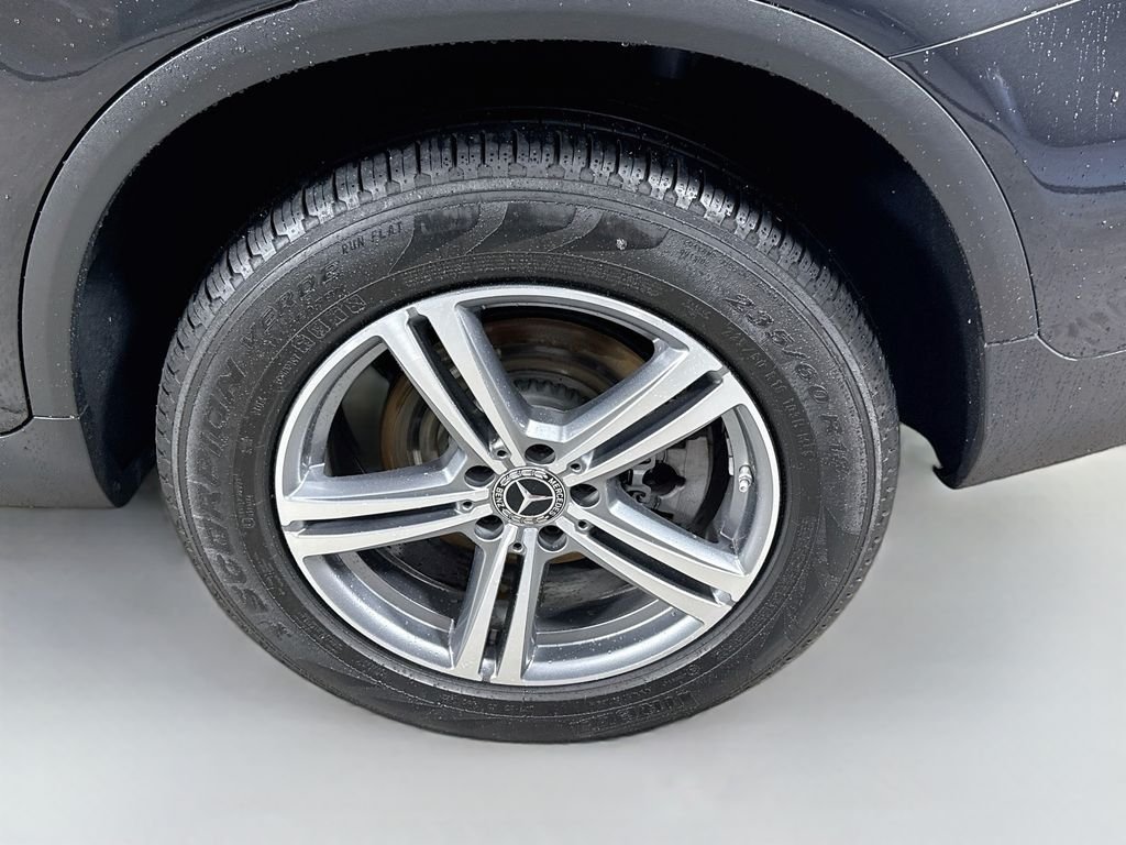 Used 2022 Graphite Grey Metallic Mercedes-Benz 300 image 31